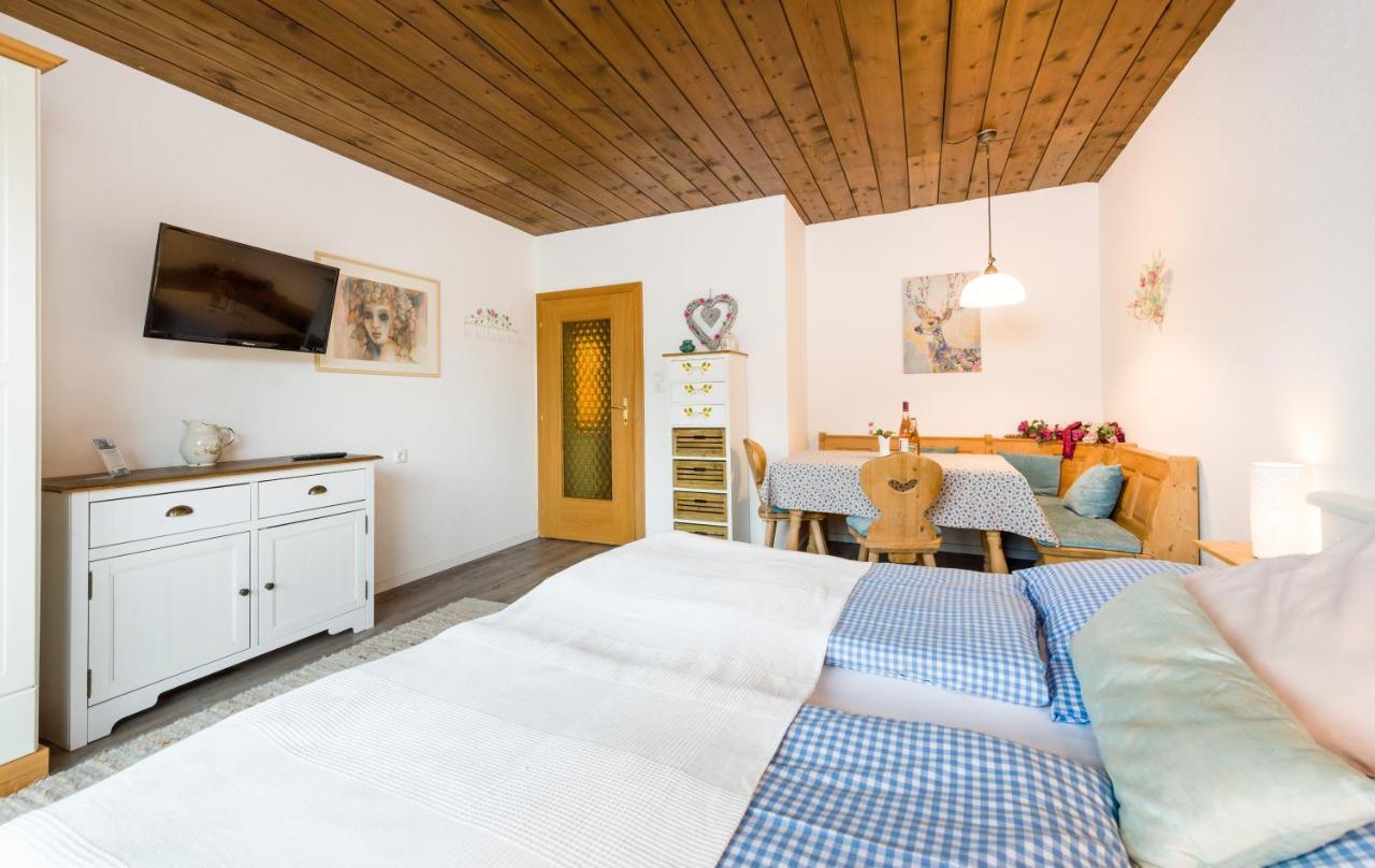 Tyrol Appartements Ервалд Екстериор снимка