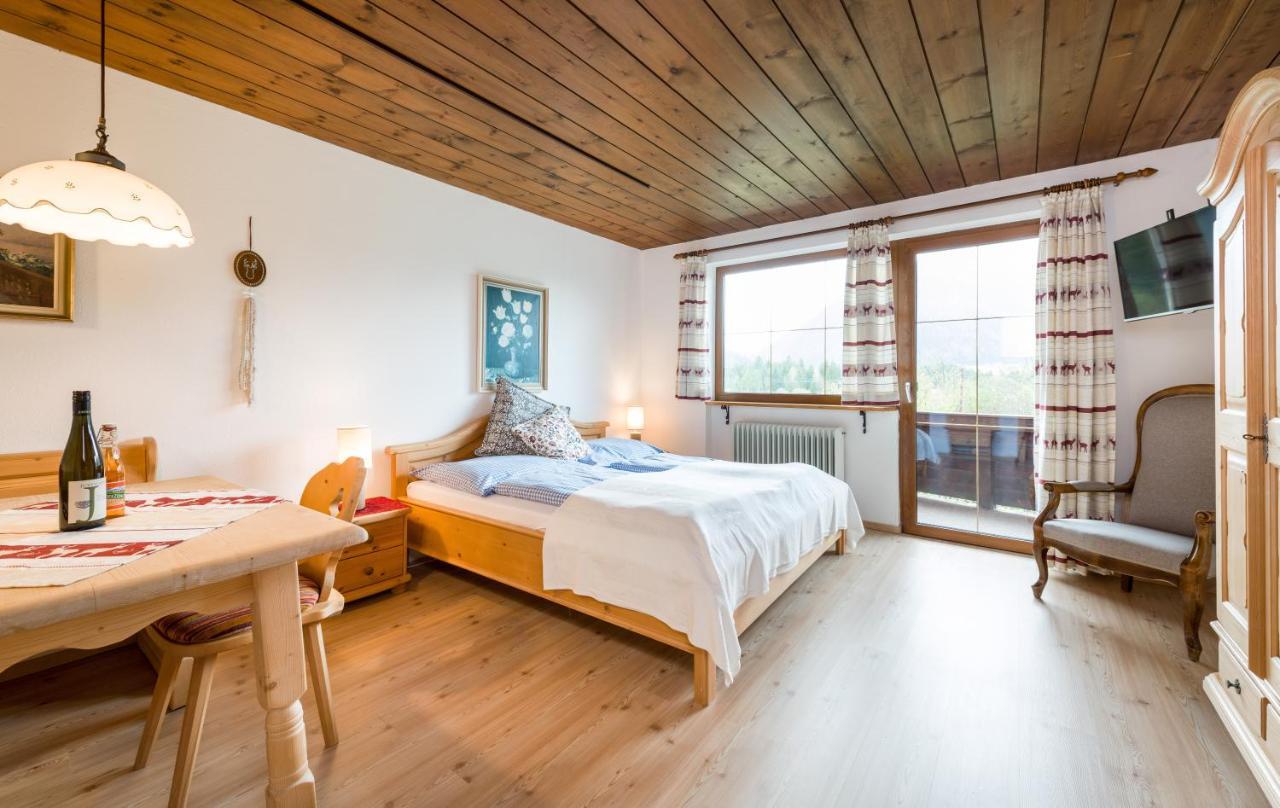 Tyrol Appartements Ервалд Екстериор снимка