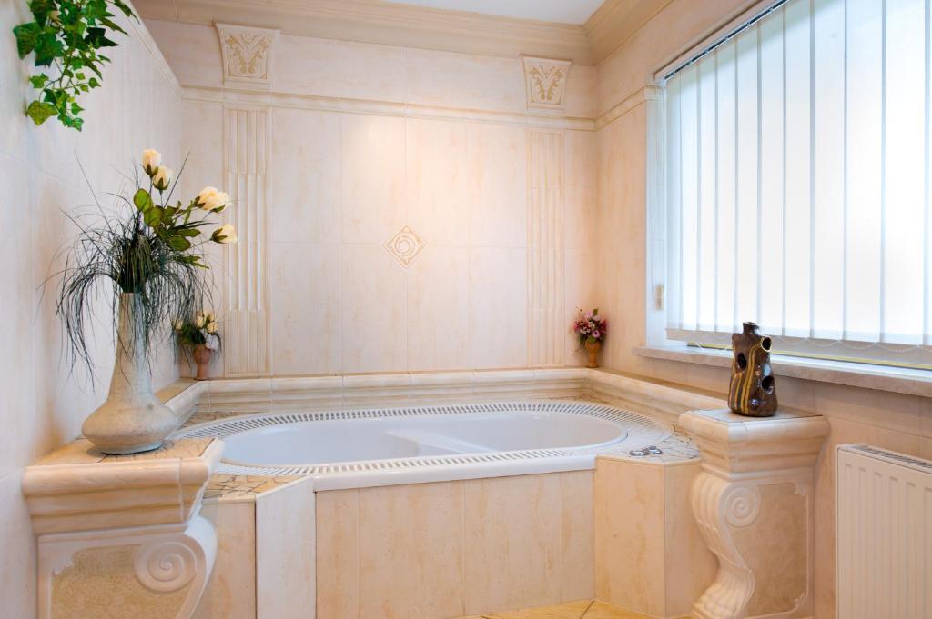 Tyrol Appartements Ервалд Екстериор снимка