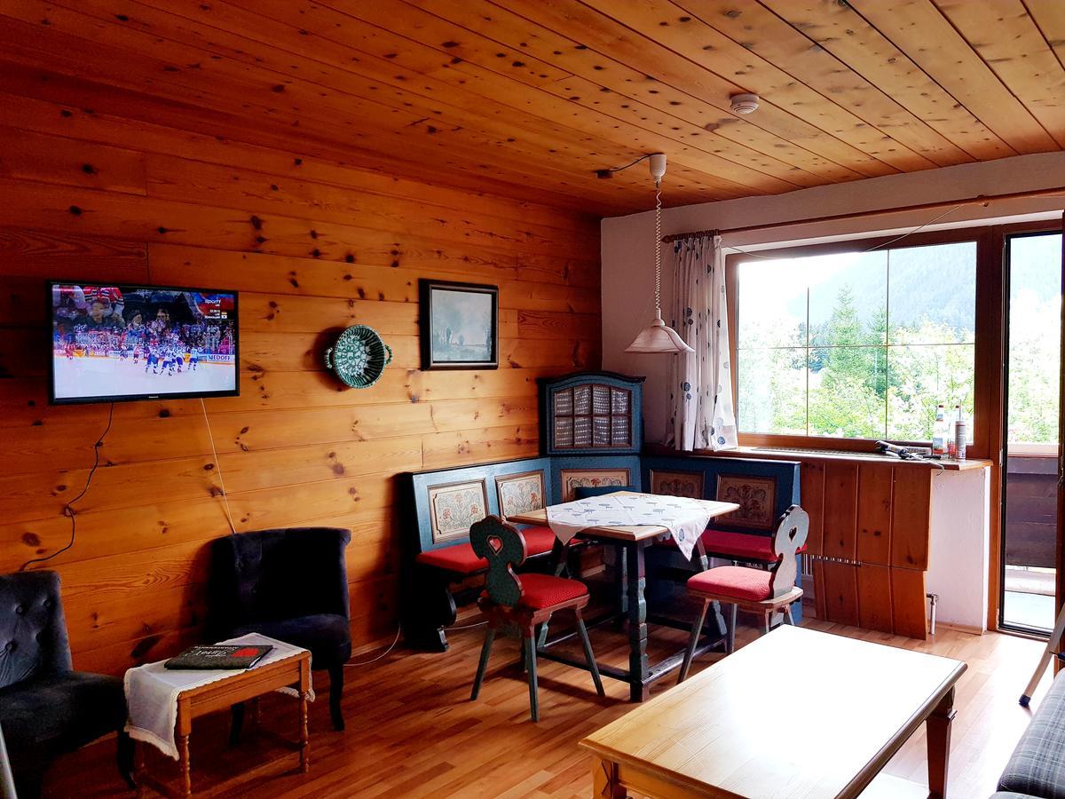 Tyrol Appartements Ервалд Екстериор снимка